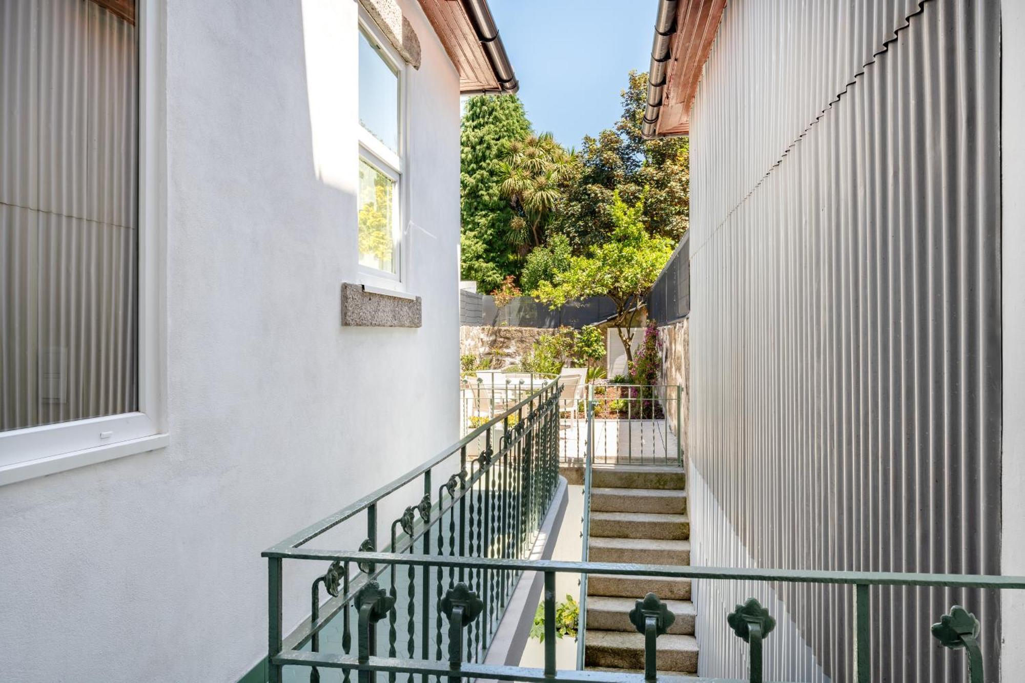Downtown Grand Houses ポルト エクステリア 写真